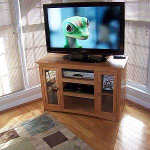 Flat Screen TV Stand