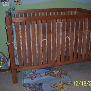 Crib from Lyptus