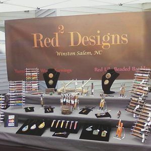 Pen and jewelry display