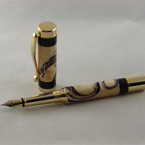 Maple and Blackwood Dragon Fountain Pen