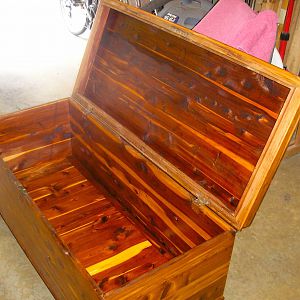 1950s cavalier deals cedar chest