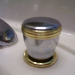 bath knob