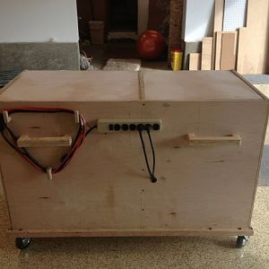 Flip-top planer/sander outfeed table