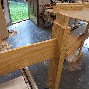 trestle_table_curly_and_pine_004