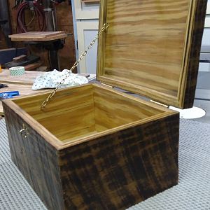 Rough sawn box