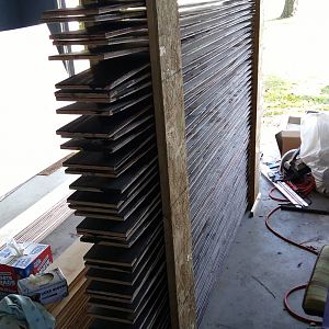 Plywood plank
