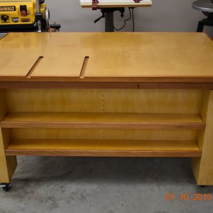 Floating Outfeed Table