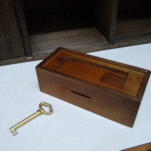 032_Puzzle Box and brass key.jpg