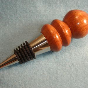 Quina Wood Bottlestopper