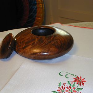 Walnut Bowl with lid