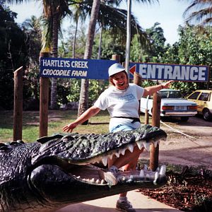 Linda attacked by crocodile in Queensland, Australia