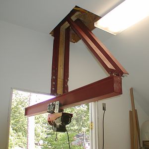 Extended I-beam hoist