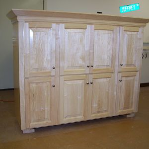 Armoire upper unit completed