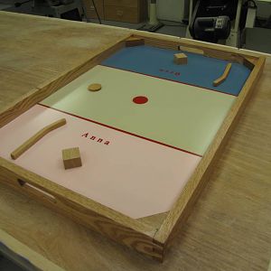 SMALL NOK-HOCKEY TABLE