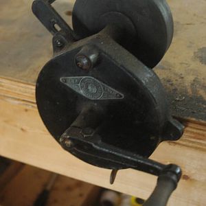 hand crank bench top grinder