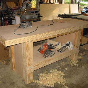 Quick Plywood Workbench