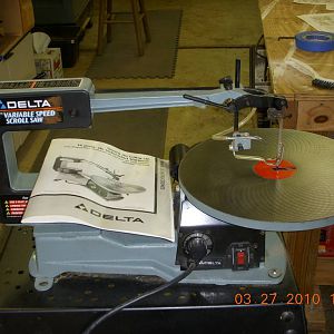 Delta 16" Scroll Saw with Stand