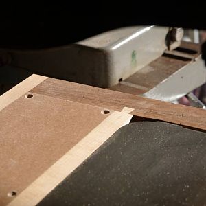 Bandsaw fence and table