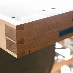 Bandsaw fence and table