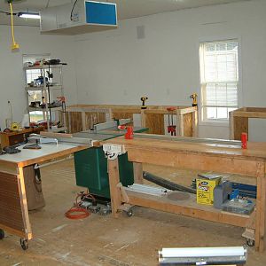 Table saw and DC