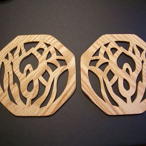 Lily trivets - Oak a