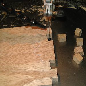 Cutting dovetails on bandsaw, scrollsaw and router table