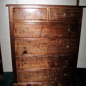 Dresser