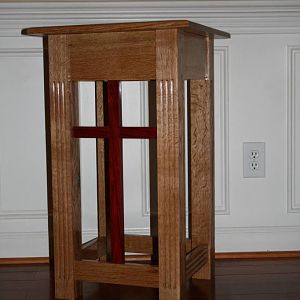 Oak Table With Cross 2