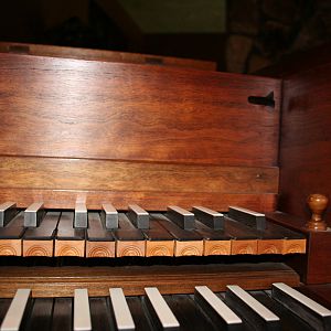 Hubbard Taskin Harpsichord 72