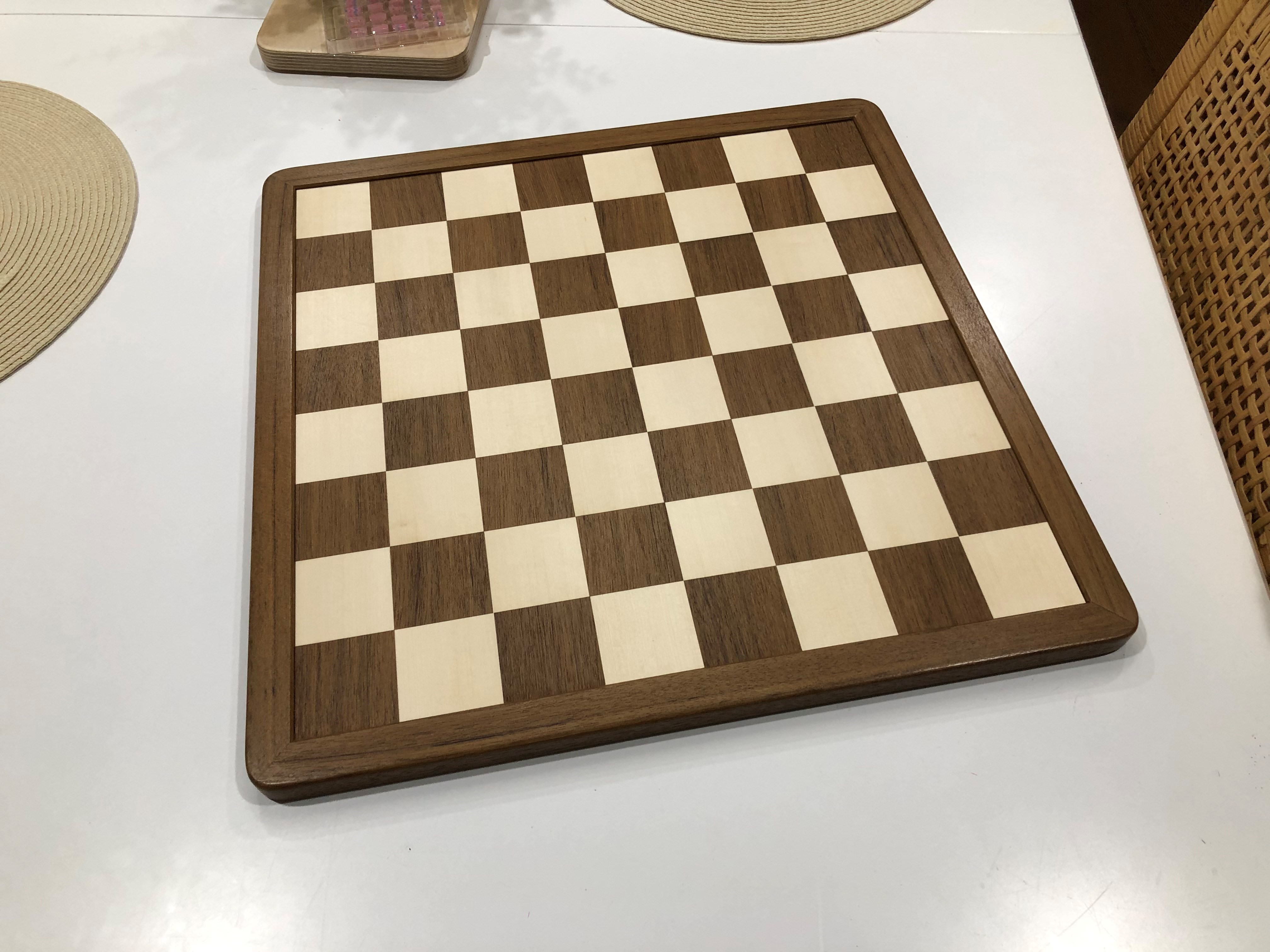 chess board 2.jpg
