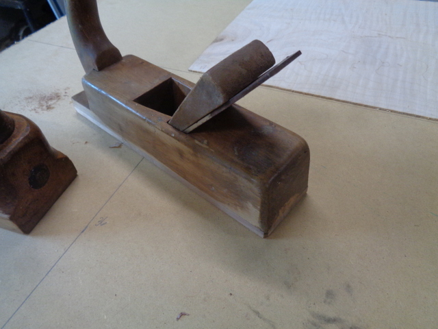 1-wood_planes_and_wood_050
