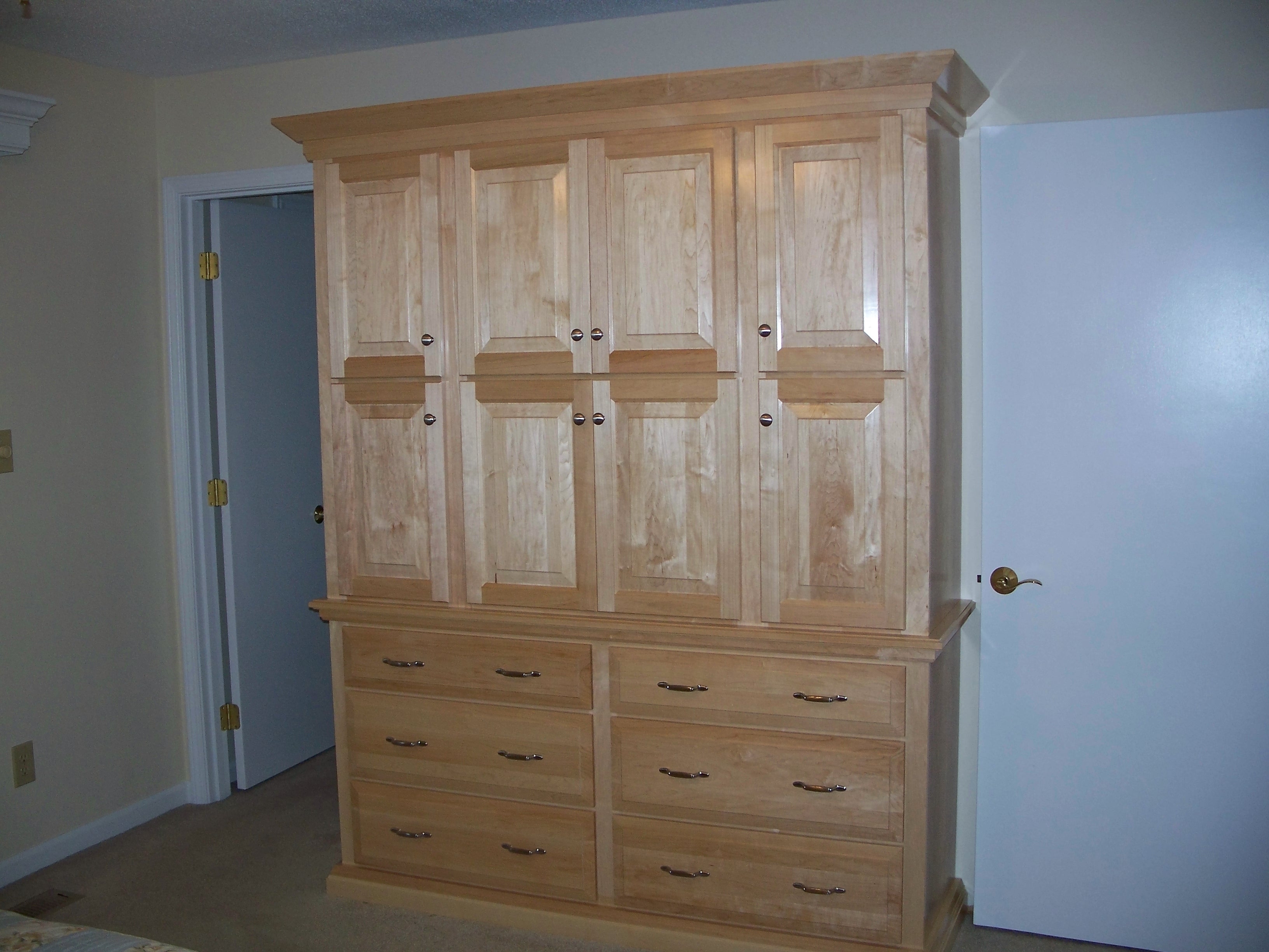 Armoire completed