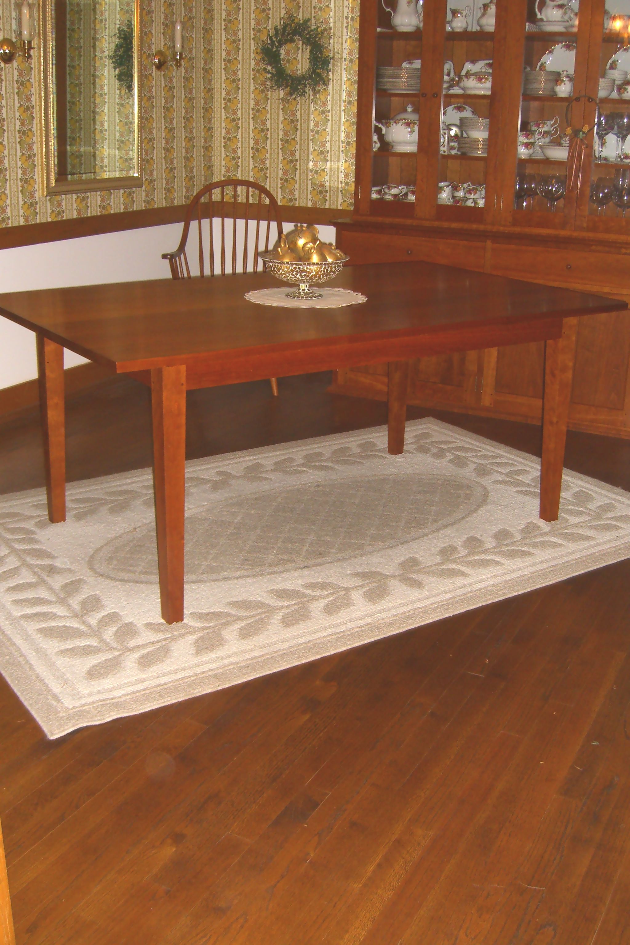 Complete Shaker Dining Room Suite