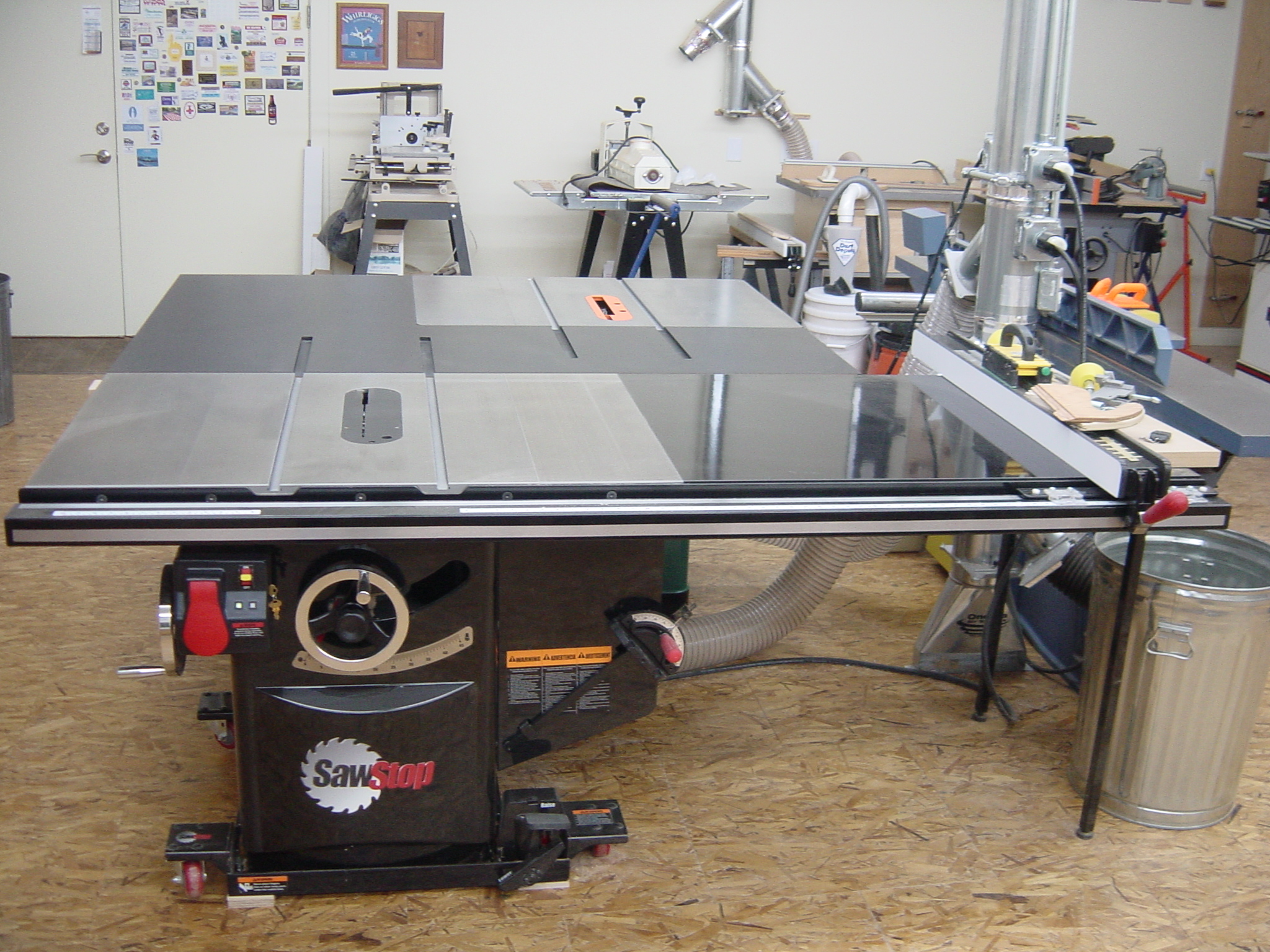 new outfeed table & saw