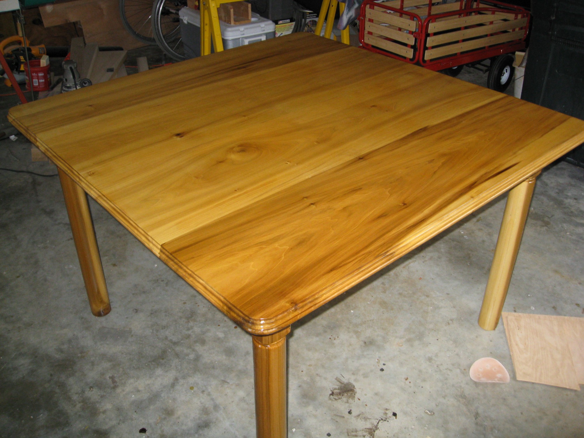 poplar table