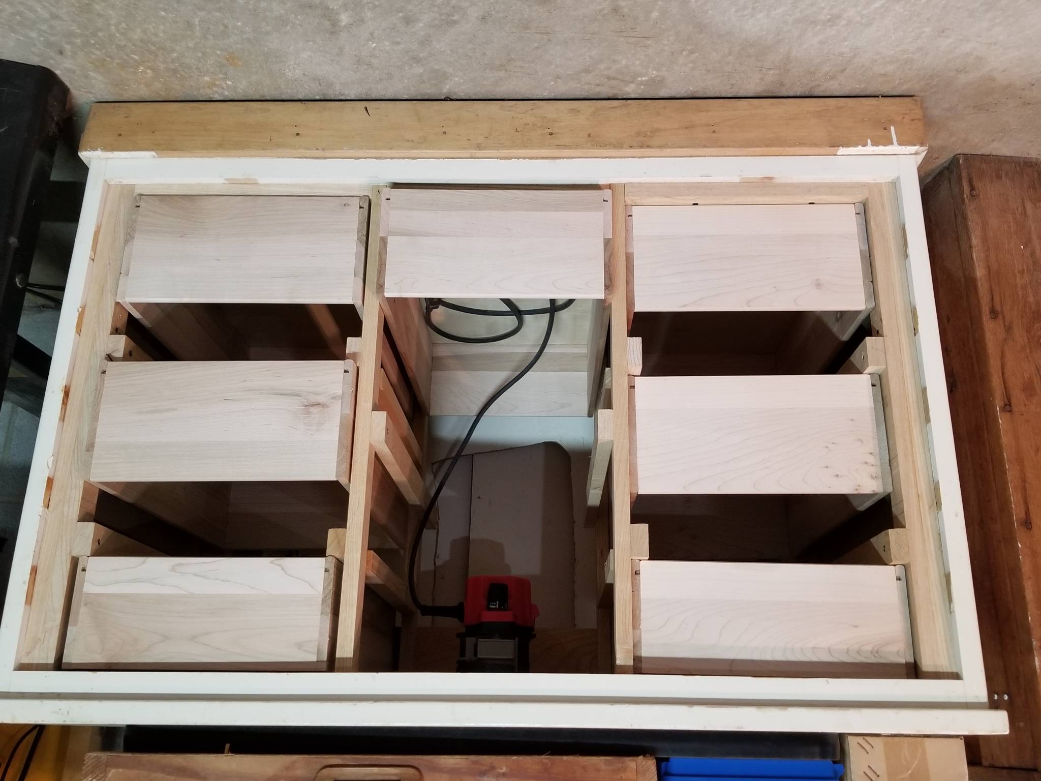 Router table drawers