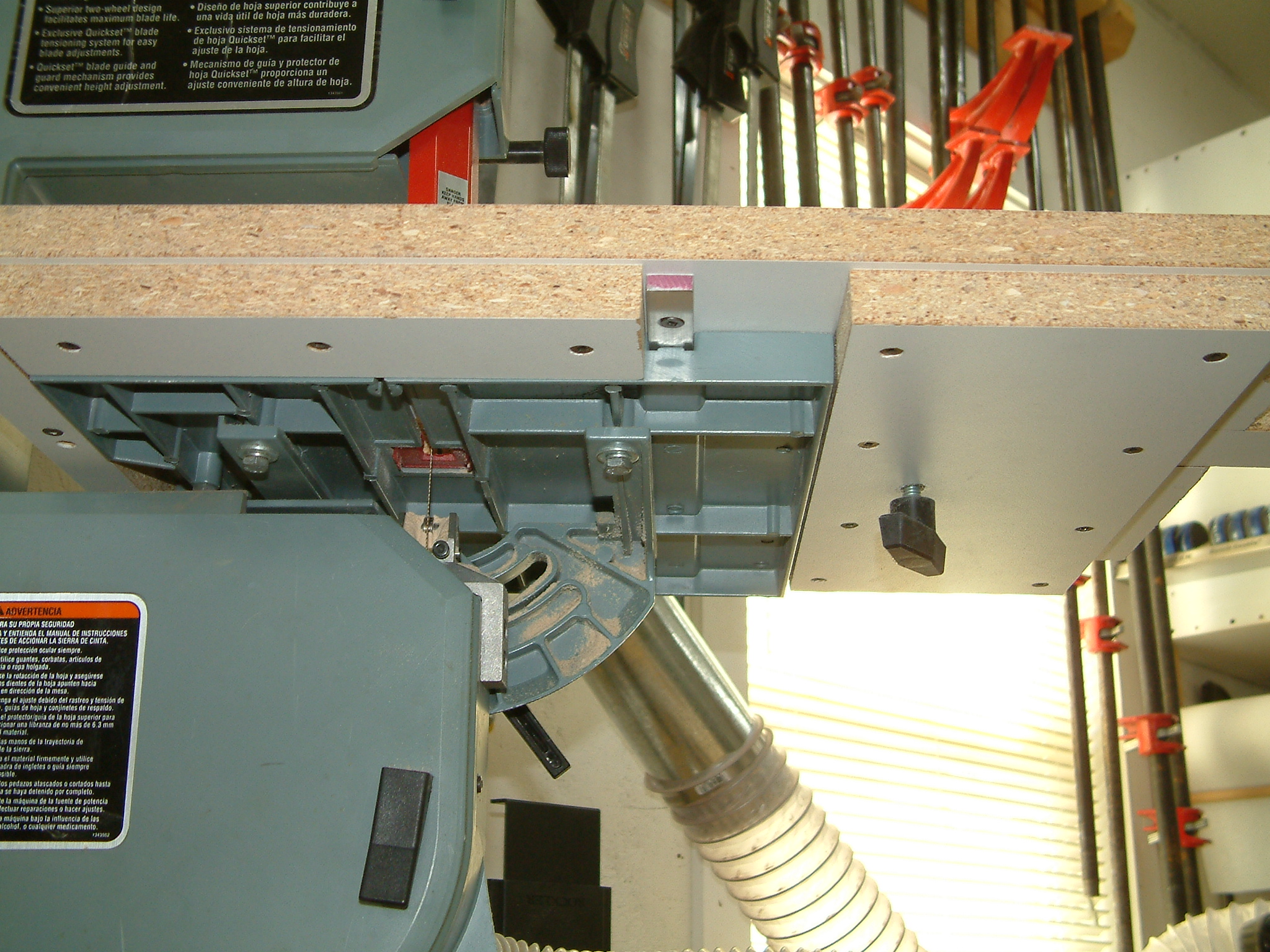 Small Circle Cutting Jig for bench top Bandsaw