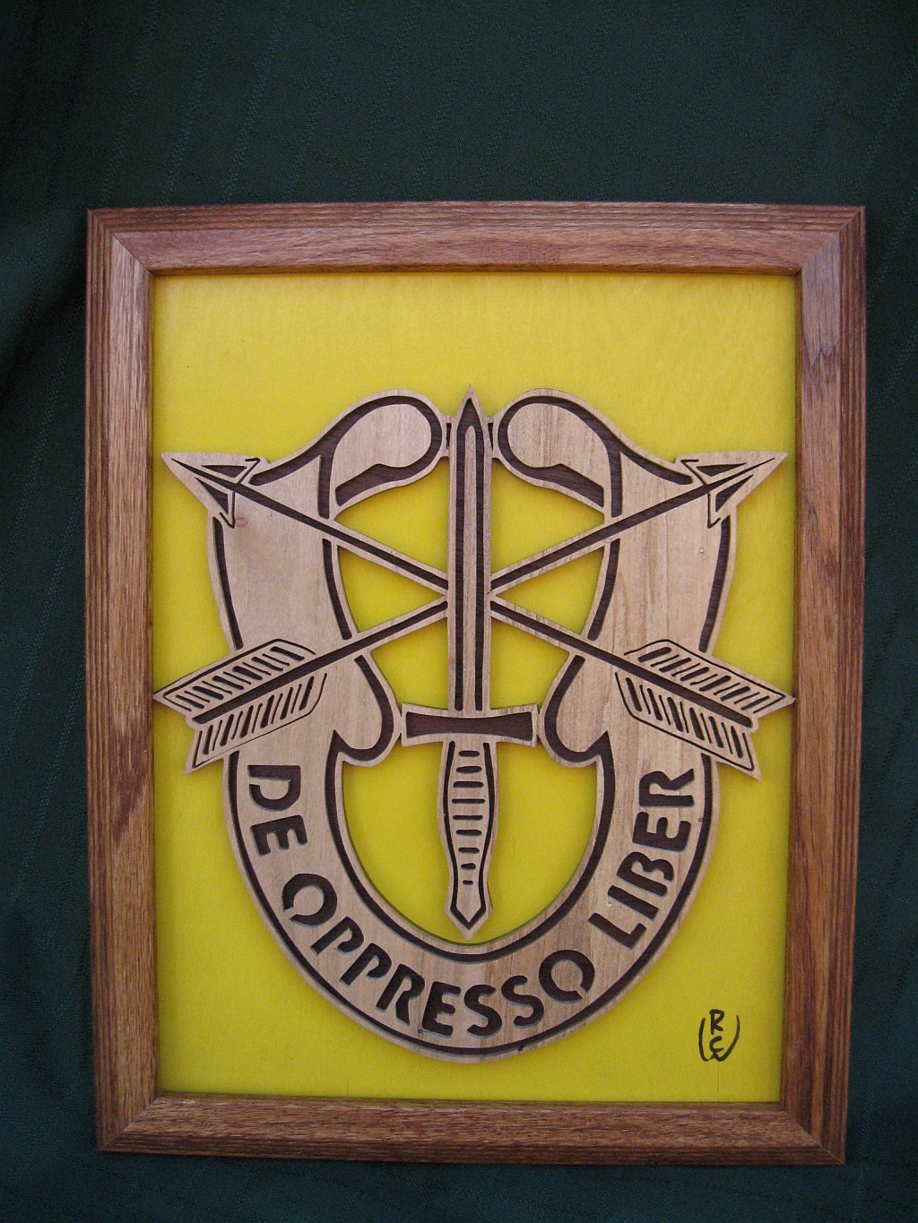 special forces crest