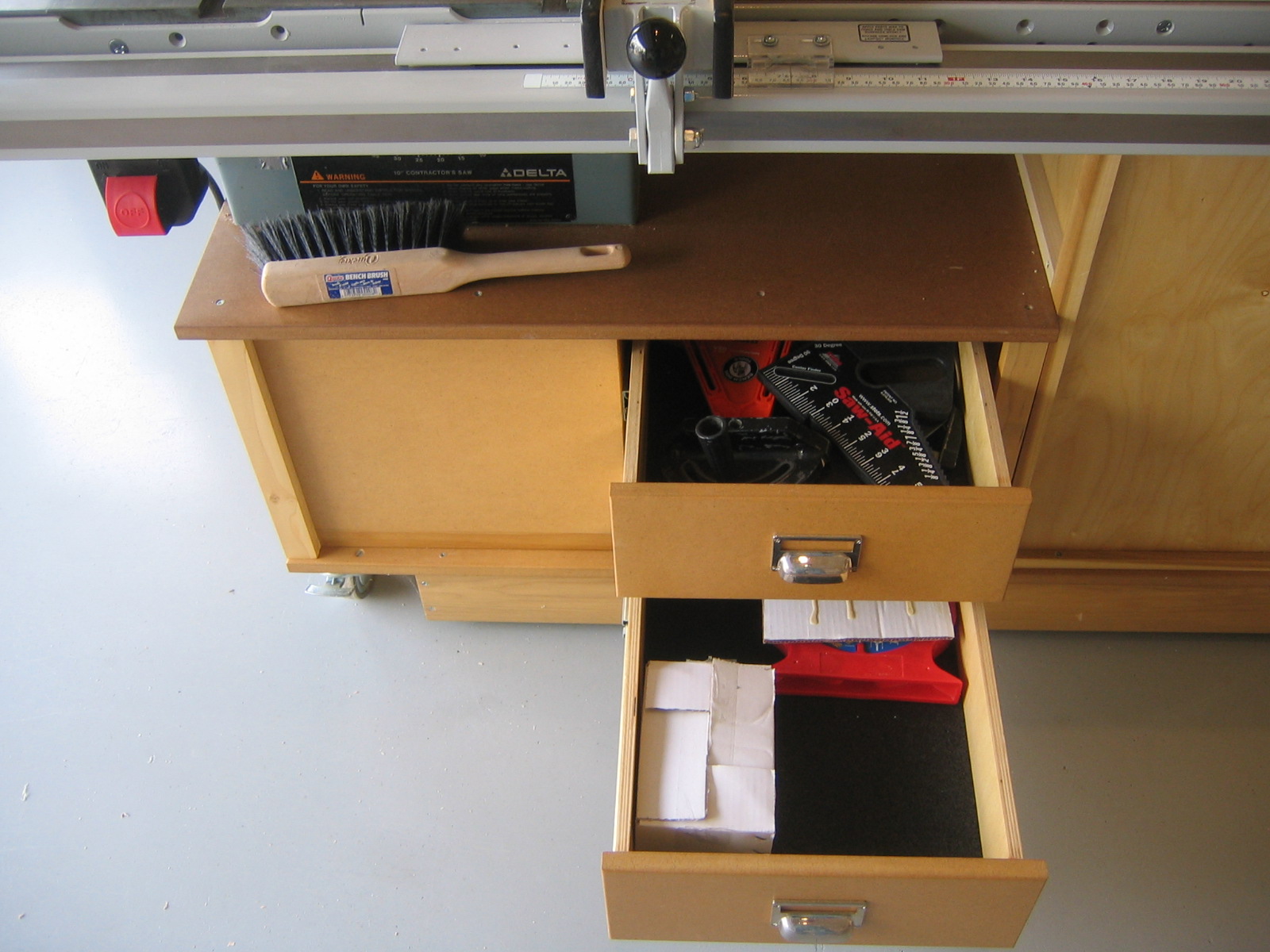 Table Saw / Router Workstation