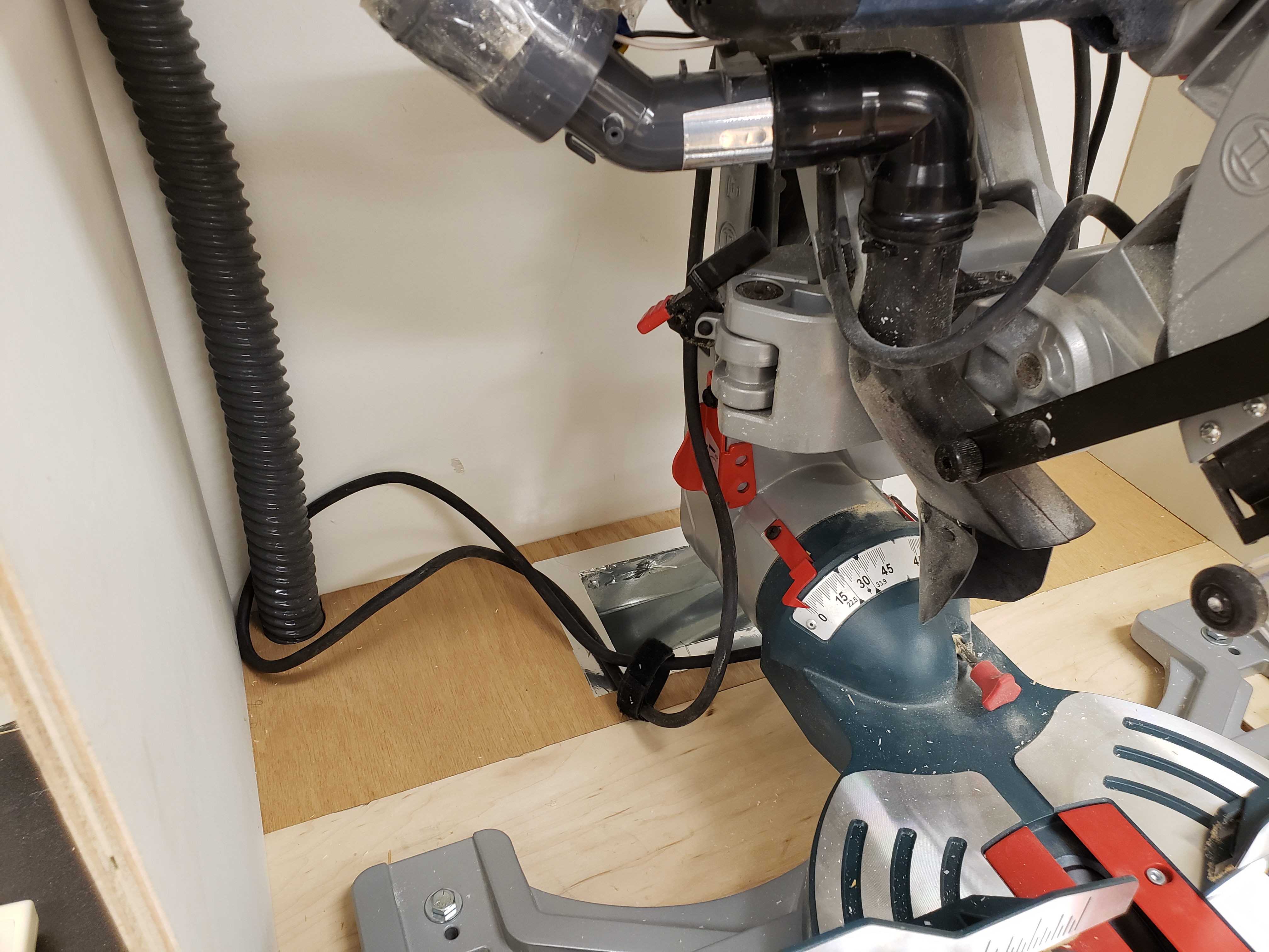 Bosch miter saw