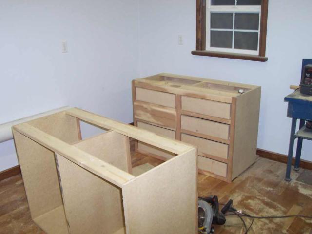 Chris' shop - Jan 08 - Building cabinets