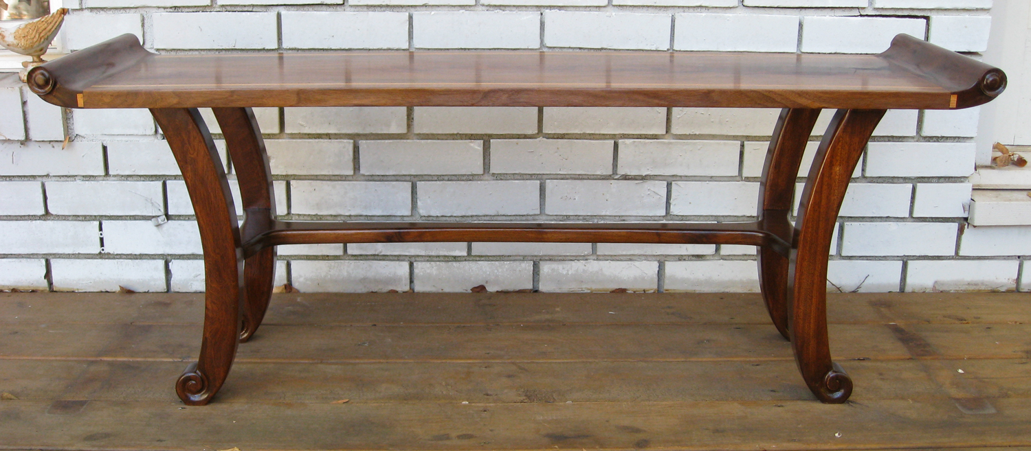 Claro Bench