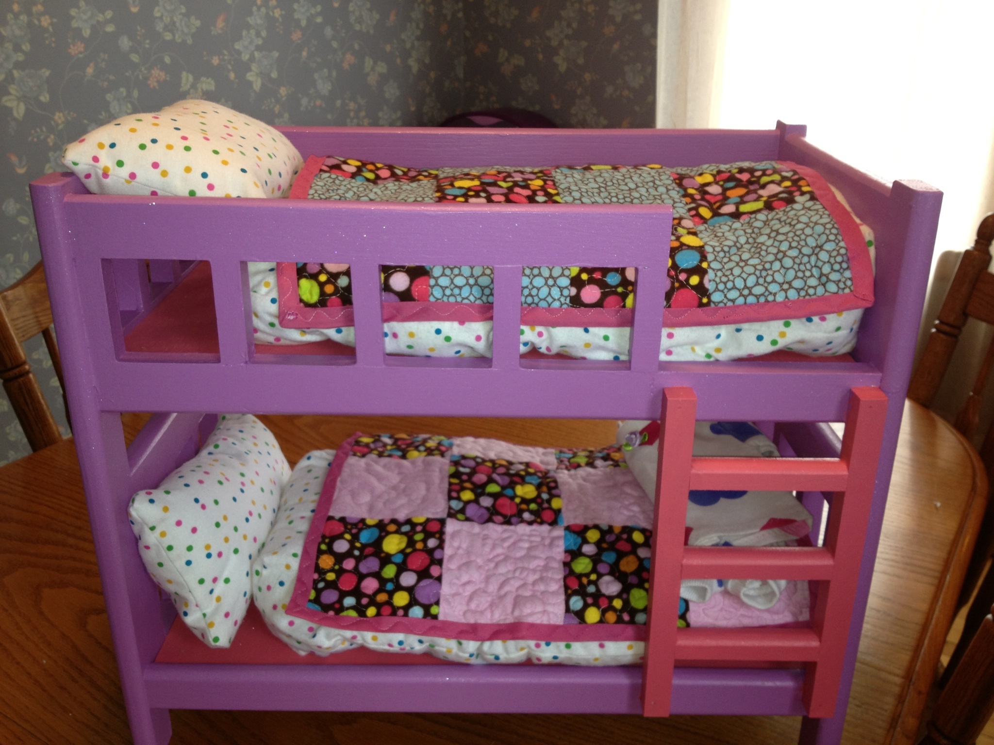 Doll bed