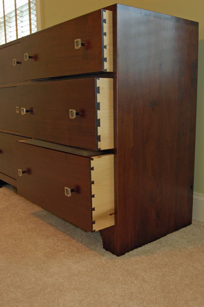 Dresser_Complete_4