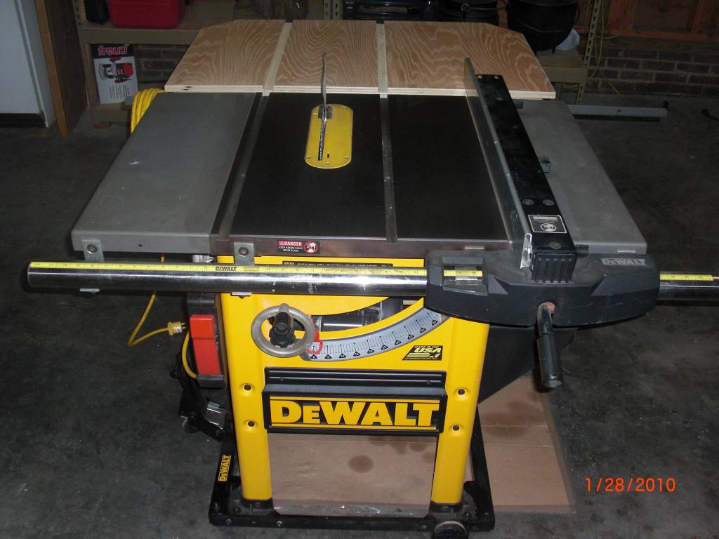 DW746X Outfeed Table