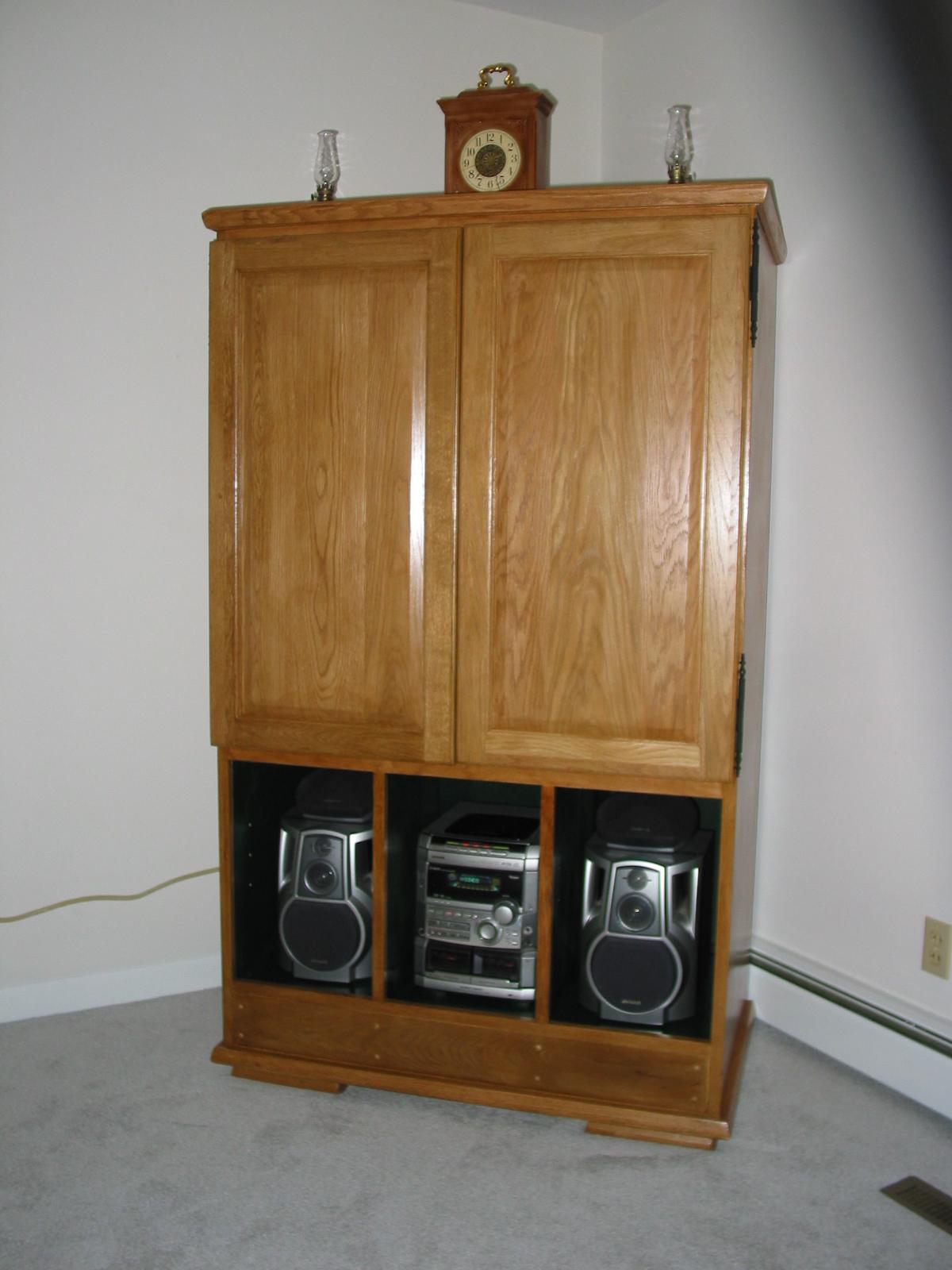 Entertainment center