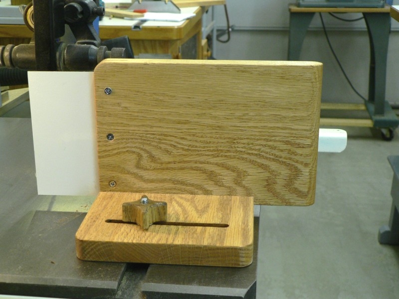 Feather Board/Single-Point Fence Jig