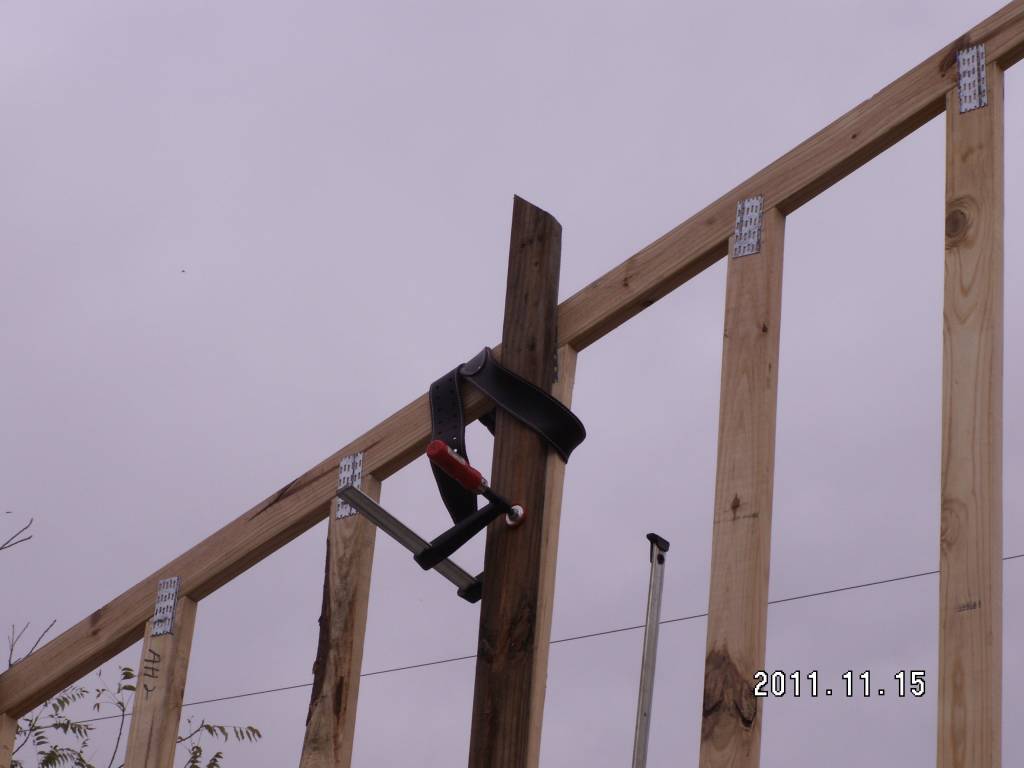 Holding up a truss