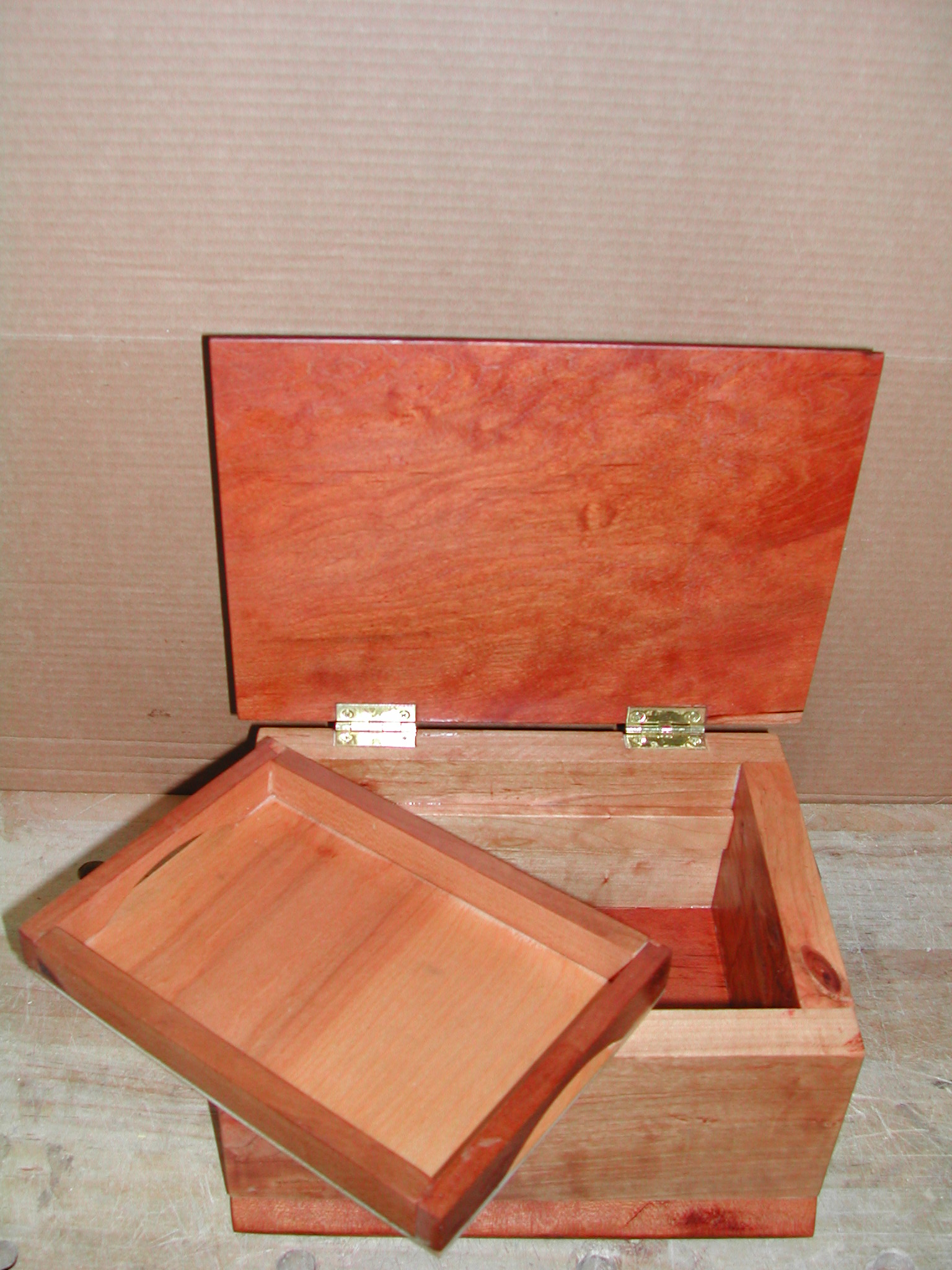 Keepsake Cherry Box