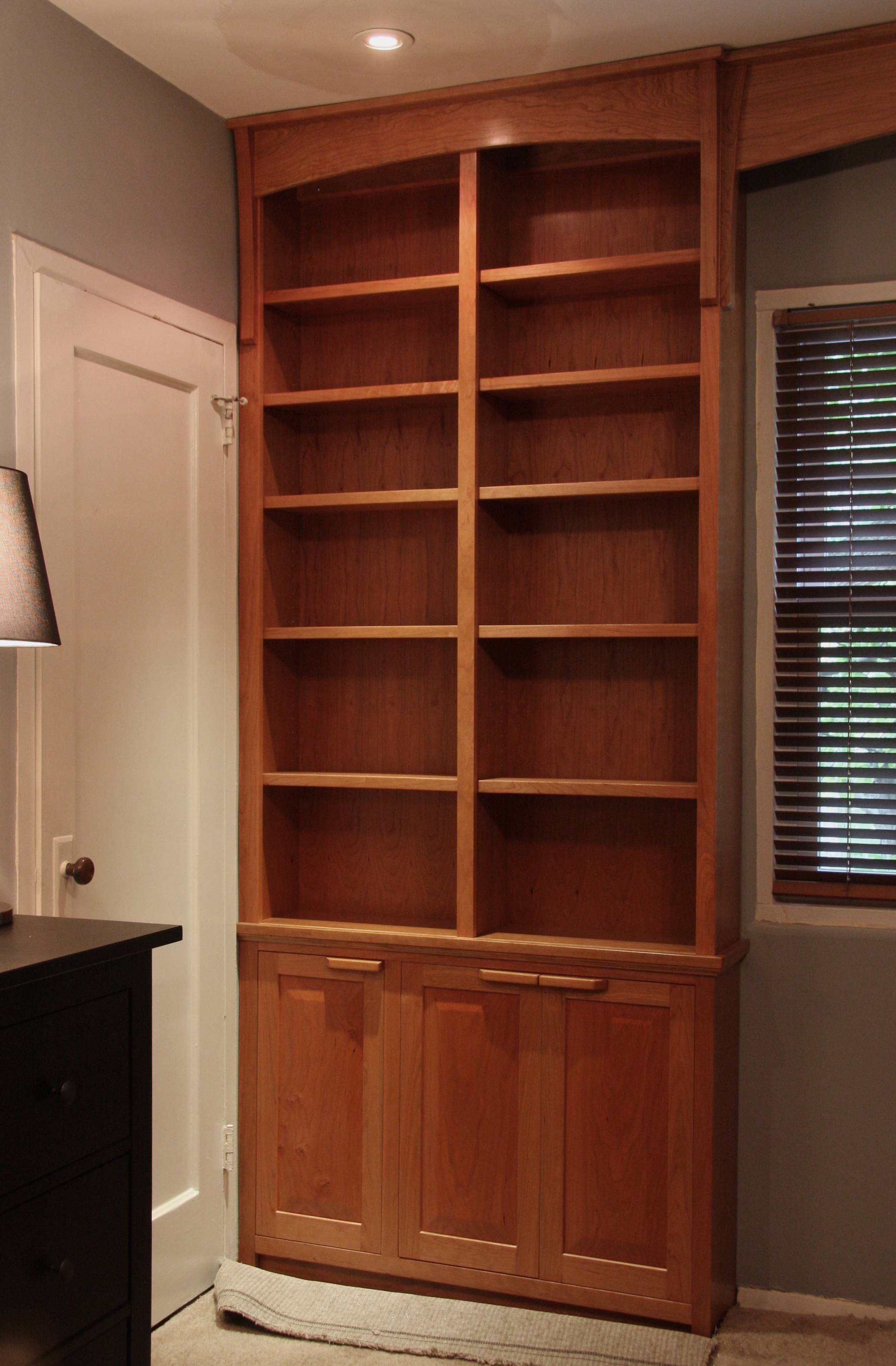 Left unit library shelves